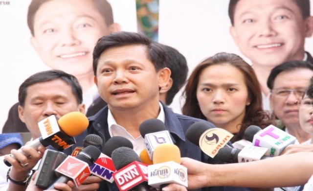 โปรดเกล้าฯ'พงศพัศ'กลับตำแหน่งรองผบ.ตร. โปรดเกล้าฯ'พงศพัศ'กลับตำแหน่งรองผบ.ตร.