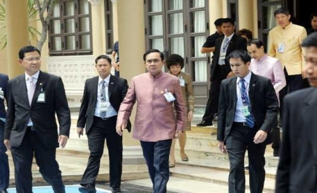 พม่ายิ้มรอต้อนรับ'ประยุทธ์'เยือน พม่ายิ้มรอต้อนรับ'ประยุทธ์'เยือน