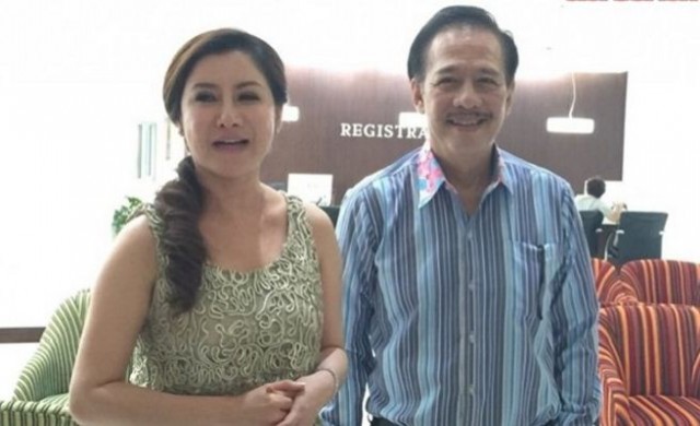 'สุรชัย สมบัติเจริญ' เปิดใจก่อนผ่าศัลยกรรม 'หล่อตลอดชีวิต' 'สุรชัย สมบัติเจริญ' เปิดใจก่อนผ่าศัลยกรรม 'หล่อตลอดชีวิต'