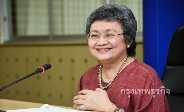 'พาณิชย์'เผยจีนตกลงซื้อข้าวไทย ล็อตแรก1แสนตัน 'พาณิชย์'เผยจีนตกลงซื้อข้าวไทย ล็อตแรก1แสนตัน