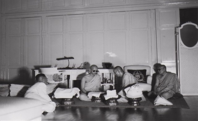 พระสมาธิองค์ราชัน รัชกาลที่ 9 พระสมาธิองค์ราชัน รัชกาลที่ 9