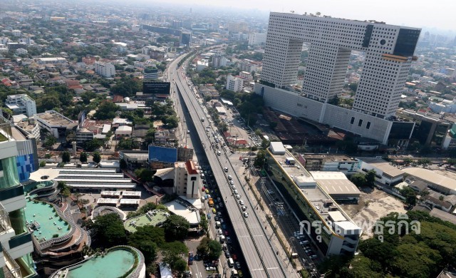 ปิดสะพานข้ามแยกรัชโยธินถาวร 4 ทุ่มวันนี้ ปิดสะพานข้ามแยกรัชโยธินถาวร 4 ทุ่มวันนี้