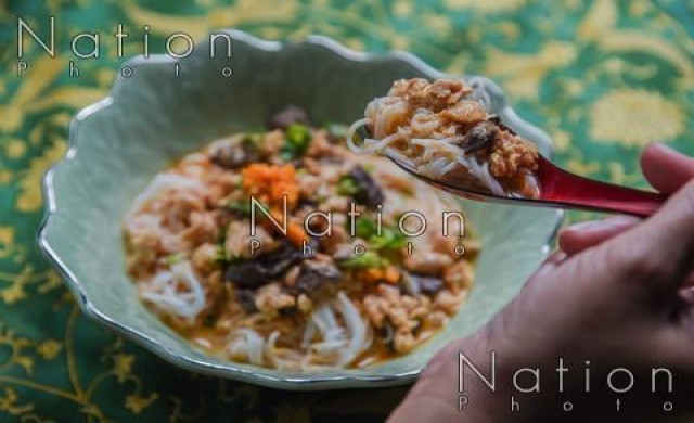 เปิดสำรับโปรตุเกส-ไทย บ้านสกุลทอง เปิดสำรับโปรตุเกส-ไทย บ้านสกุลทอง