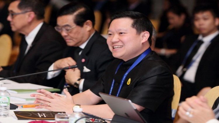 “ประชารัฐ” โมเดลกลับหัวเรือ เคลื่อนเศรษฐกิจฐานราก “ประชารัฐ” โมเดลกลับหัวเรือ เคลื่อนเศรษฐกิจฐานราก