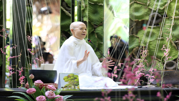 ธรรมะ มะเร็ง ความตาย แม่ชีศันสนีย์ เสถียรสุต ธรรมะ มะเร็ง ความตาย แม่ชีศันสนีย์ เสถียรสุต