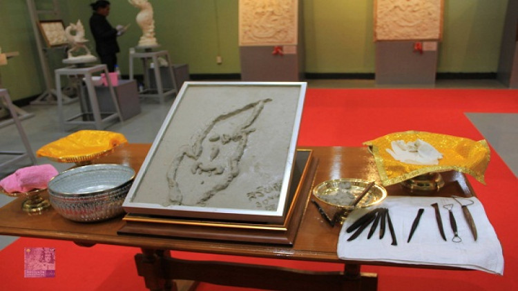 เชิญชมผลงานฝีพระหัตถ์ในสมเด็จพระเทพรัตนราชสุดาฯ สยามบรมราชกุมารี เชิญชมผลงานฝีพระหัตถ์ในสมเด็จพระเทพรัตนราชสุดาฯ สยามบรมราชกุมารี